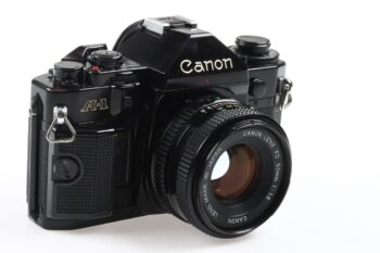 Canon A-1 mit FD 50mm f/1,8 - #1160017