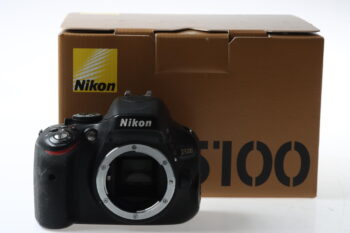Nikon D5100 Gehäuse - ohne Ladegerät - #6843195
