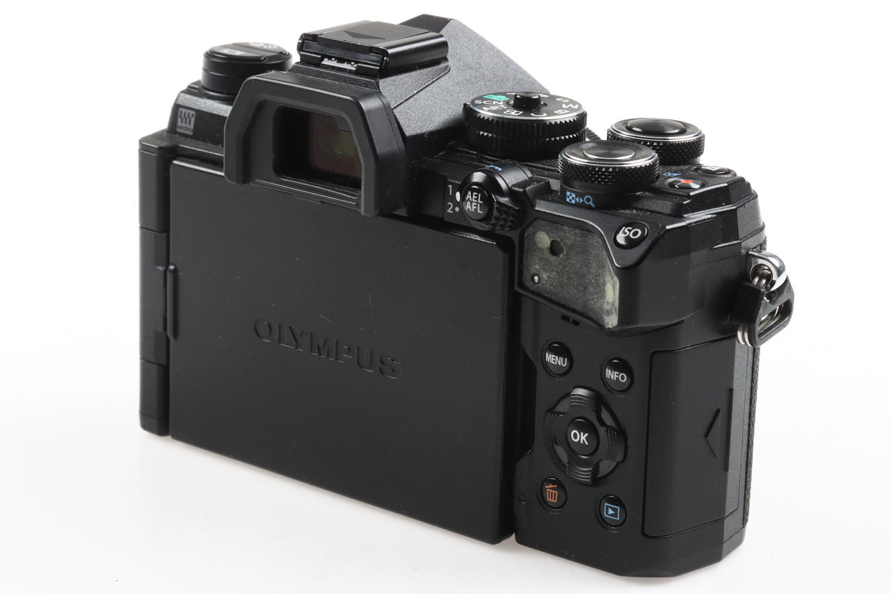 Olympus OM-D E-M5 Mk III mit 14-42mm f/3,5-5,6 - ohne Ladegerät - #BJ9A08493