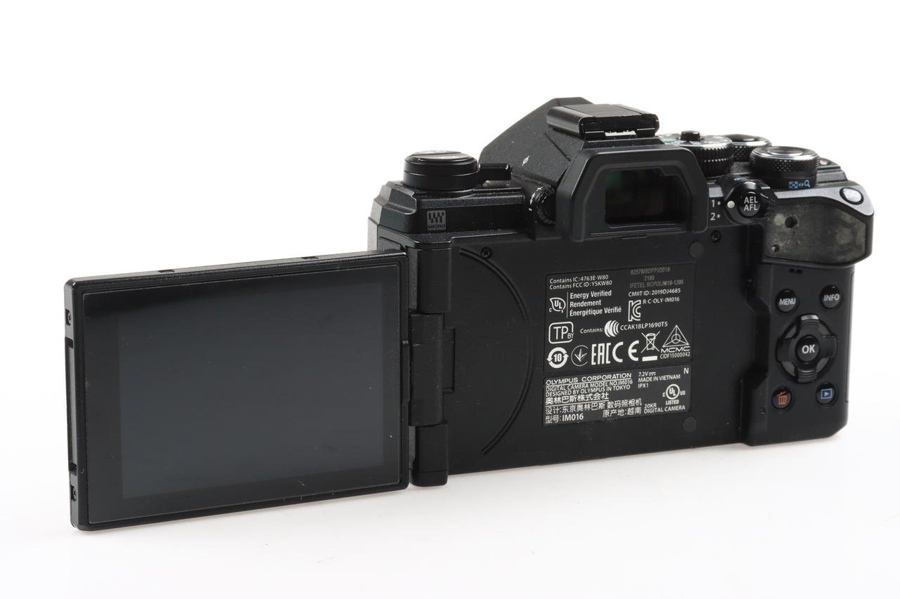 Olympus OM-D E-M5 Mk III mit 14-42mm f/3,5-5,6 - ohne Ladegerät - #BJ9A08493