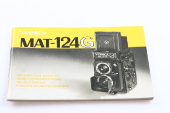 Yashica Mat-124G Gebrauchsanweisung (En/De/Fr/Es)