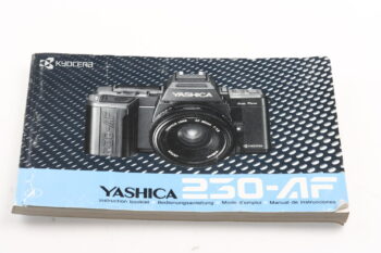 Yashica 230-AF Gebrauchsanweisung (En/De/Fr/Es)