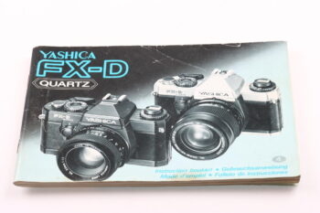 Yashica FX-D Quartz Gebrauchsanweisung (En/De/Fr/Es)
