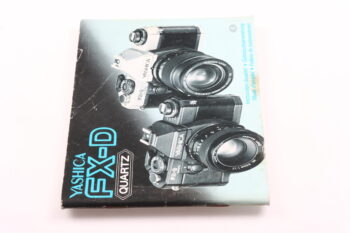 Yashica FX-D Quartz Gebrauchsanweisung (En/De/Fr/Es)