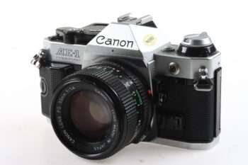Canon AE-1 Gehäuse mit FD 50mm f/1,4 - #1251240