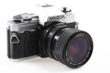 Minolta X-300 mit MD 28-70mm f/3,5-4,8 - #1087250