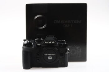 Olympus OM-1 Gehäuse - digitale spiegellose Systemkamera - #BJMA14373