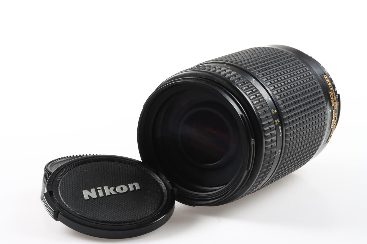 Nikon AF NIKKOR 70-300mm f/4,0-5,6 D ED - #252540