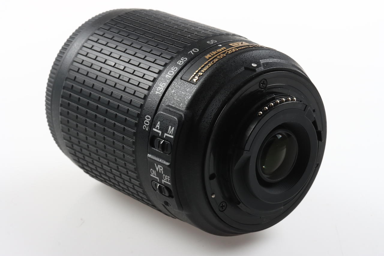 Nikon AF-S DX 55-200mm f/4,0-5,6 G ED VR - #3937638