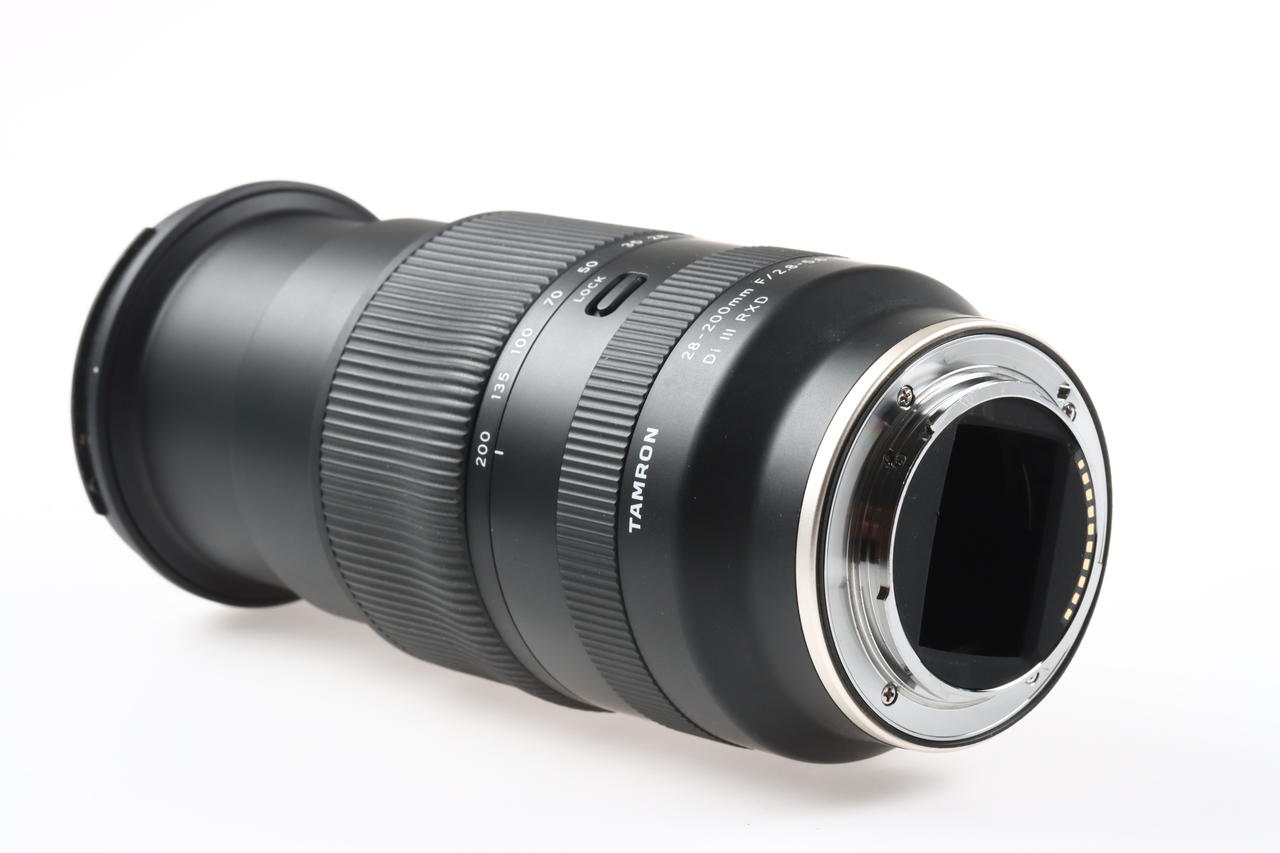 Tamron 28-200mm f/2,8-5,6 Di III RXD Sony FE - #075075