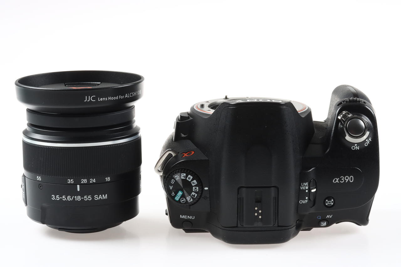 Sony Alpha 390 mit DT 18-55mm f/3,5-5,6 SAM - #4889248