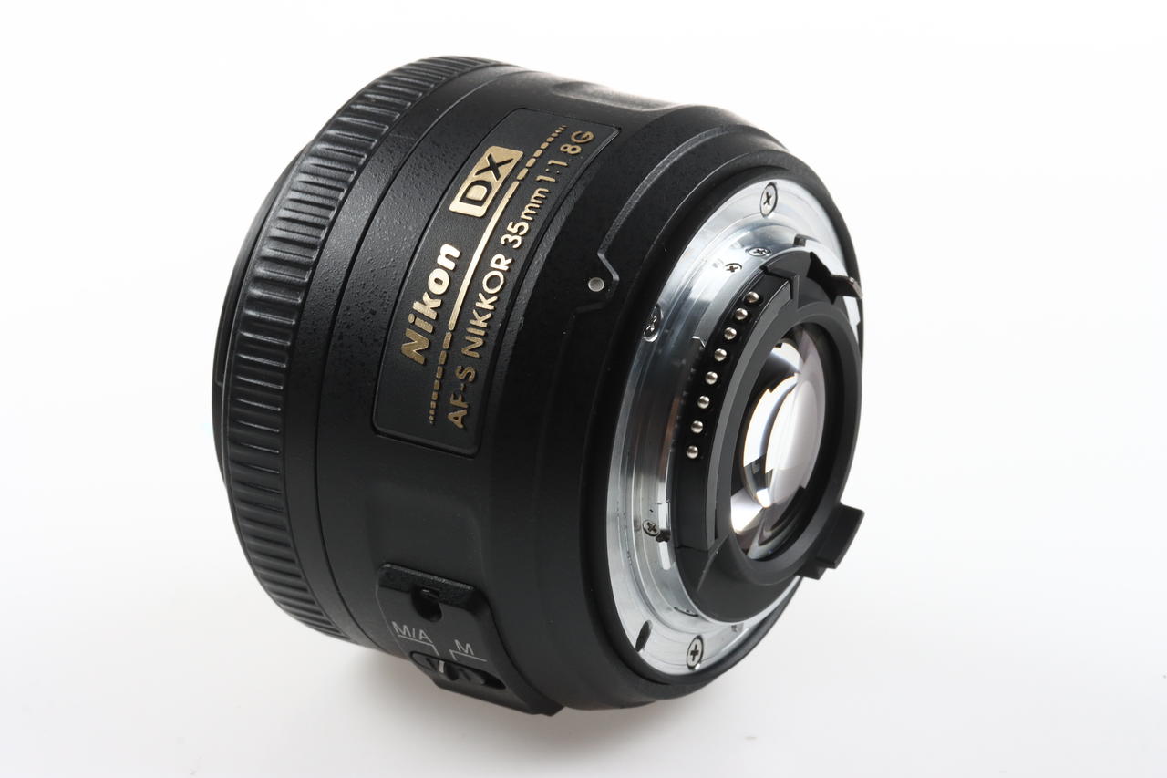 Nikon AF-S DX NIKKOR 35mm f/1,8 G DX - #3427911