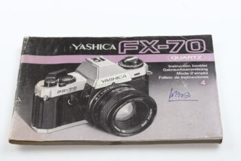 Yashica FX-70 Quarz Gebrauchsanweisung (En/De/Fr/Es)