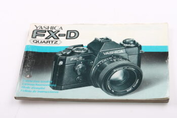 Yashica FX-D Quartz Gebrauchsanweisung (En/De/Fr/Es)