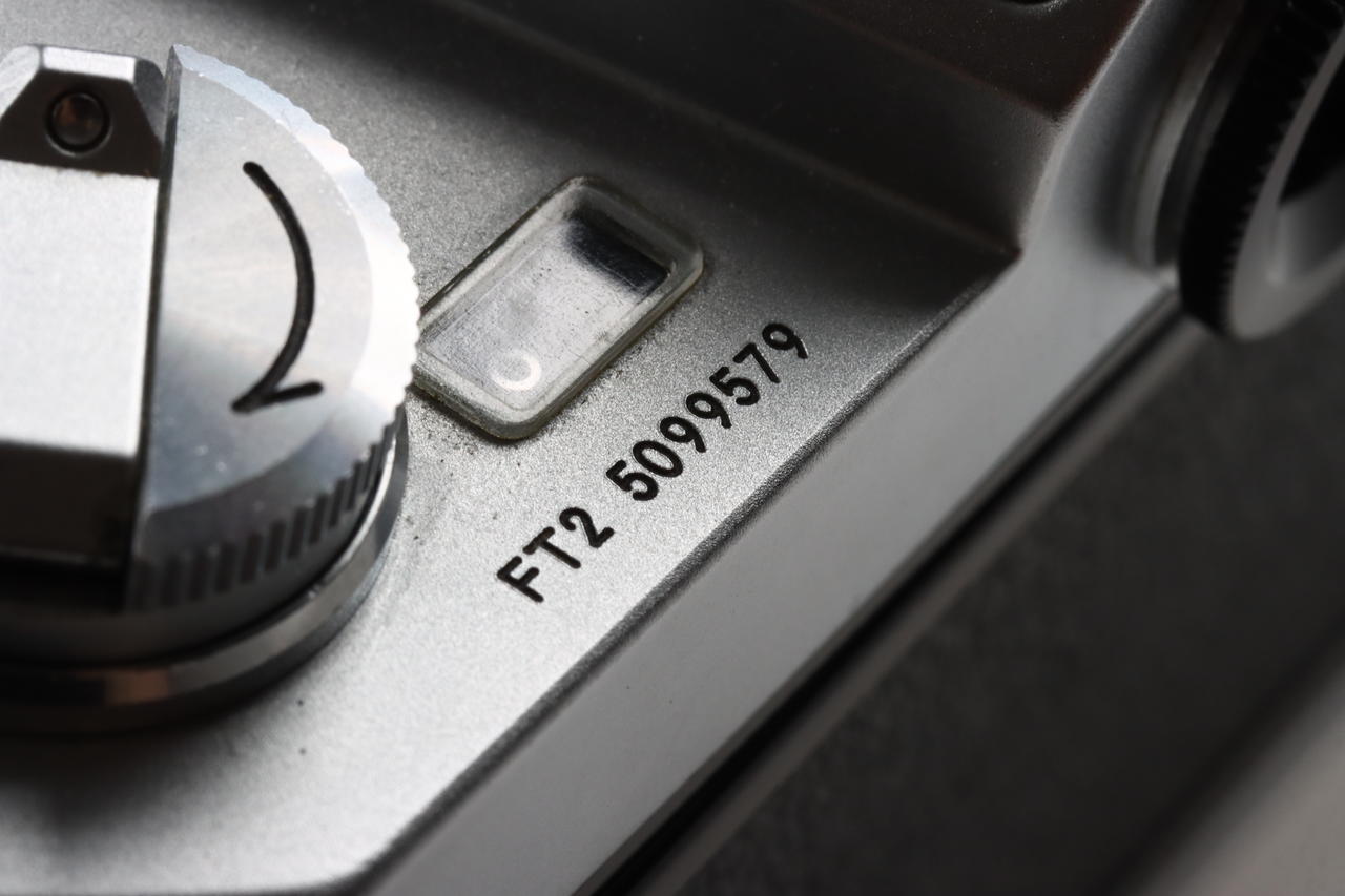 Nikon Nikkormat FT2 mit Nikkor 50mm f/2,0 - #5099579