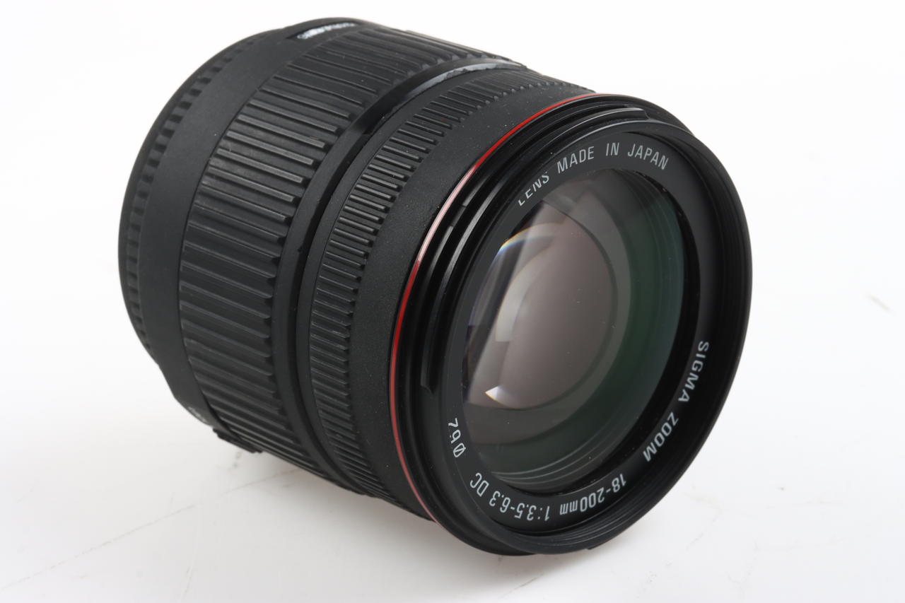 SIGMA 18-200mm f/3,5-6,3 DC für Nikon F (DX) - #2005226