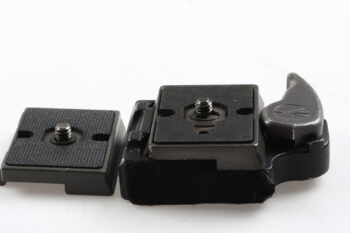 Manfrotto Schnellwechseladapter mit 2 Platten
