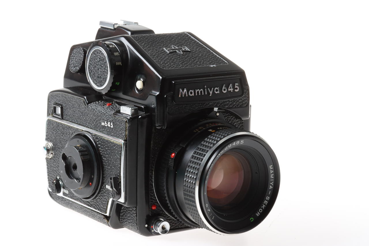 Mamiya 645 Set mit Sekor 80mm f/2,8 Griff - #J32116