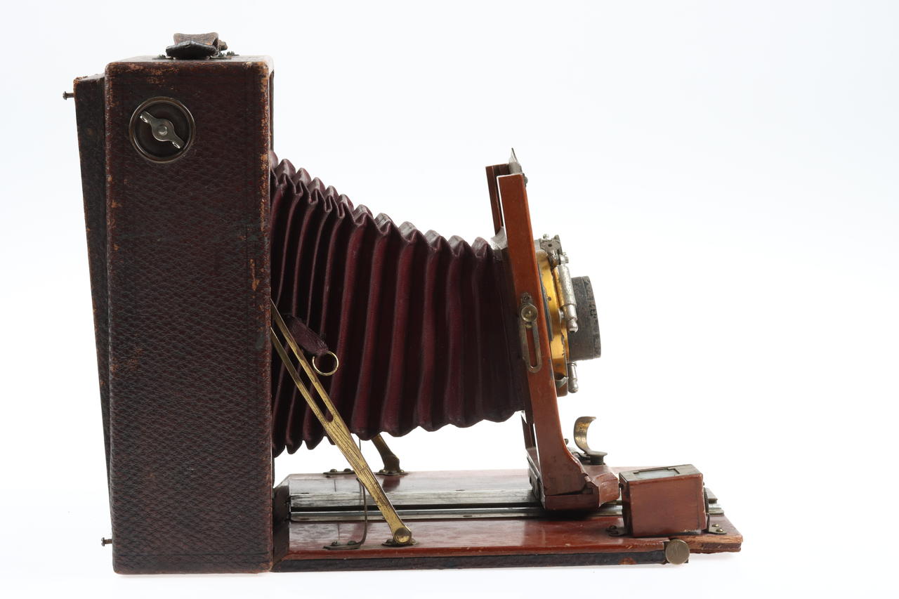 Ray Camera Co Holzkamera mit Bausch & Lomb Serie II - #RAYN 7