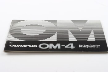 Olympus OM-4 Gebrauchsanleitung (En/De/Fr/Es)
