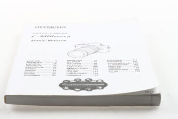 Olympus E-M10 Mark II Digital Camera Basic Manual (mehrsprachig)