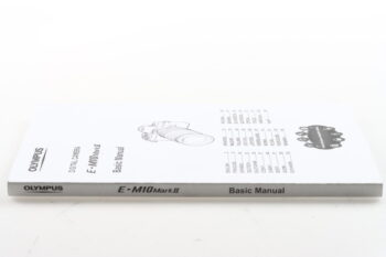 Olympus E-M10 Mark II Digital Camera Basic Manual (mehrsprachig)