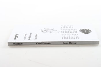 Olympus E-M10 Mark II Digital Camera Basic Manual (mehrsprachig)