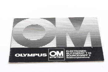 Olympus T-32 Blitzgerät Bedienungsanleitung (En/De)