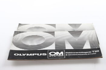 Olympus T-20 Blitzgerät Bedienungsanleitung (En/De)