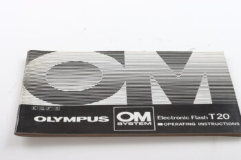 Olympus T-20 Blitzgerät Bedienungsanleitung (En/De/Fr/Es)