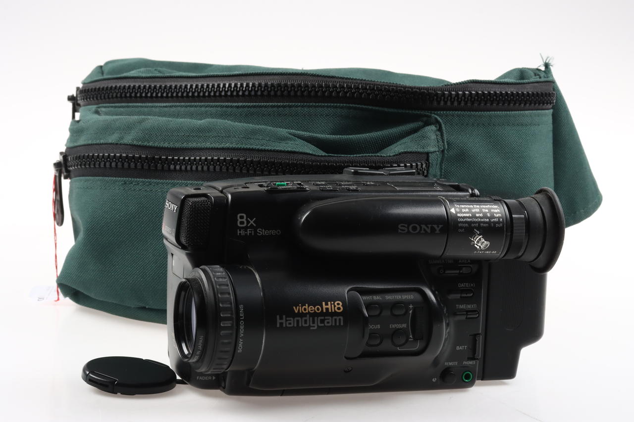Sony Video camera recorder CCD-TR705E - #125047