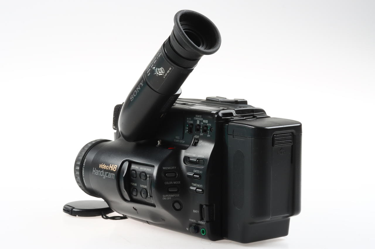 Sony Video camera recorder CCD-TR705E - #125047