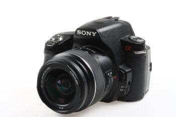 Sony Alpha 390 mit DT 18-55mm f/3,5-5,6 SAM - #4889568