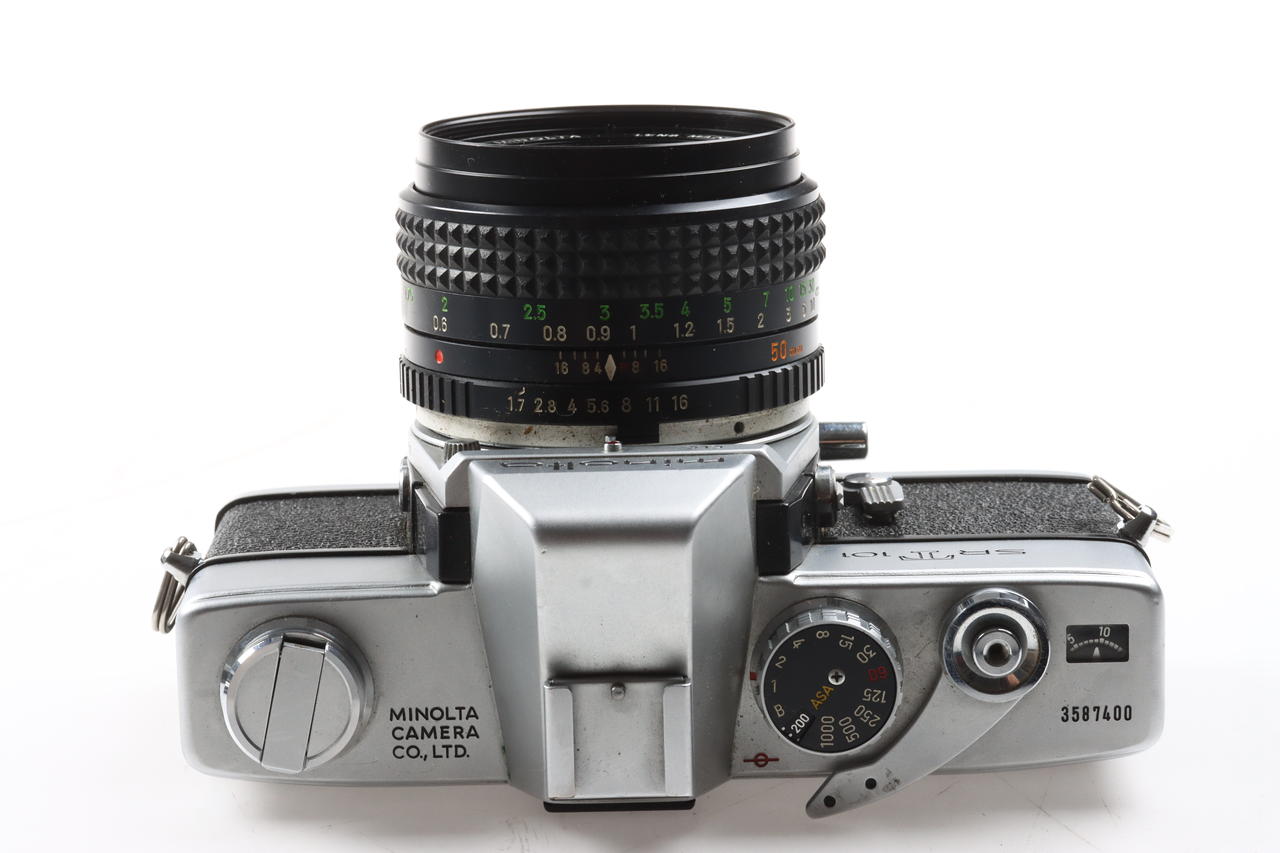 Minolta SR-T 101 mit MC Rokkor PF 50mm f/1,7 - #3587400