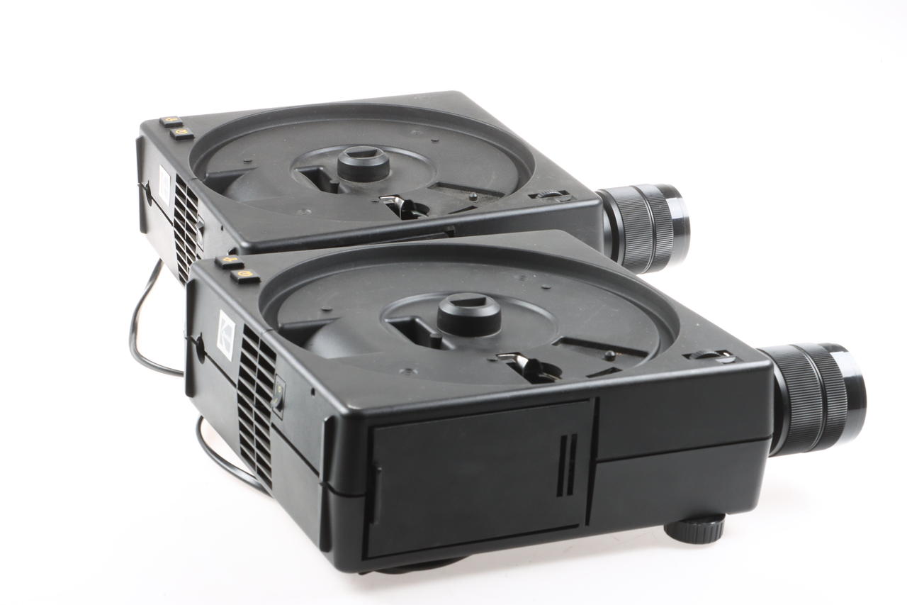 Kodak Carousell S-AV 1050 Projektoren Set 2x mit Steuerung