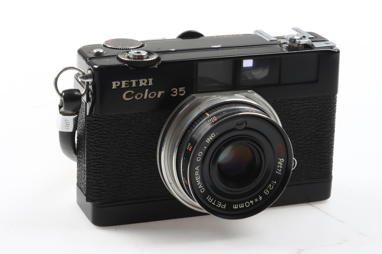 Petri Color 35 - #535511