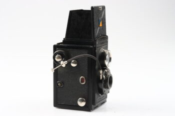 Voigtländer Brillant mit Anastigmat Voigtar 7,5cm f/6,3