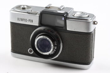 Olympus Pen Sucherkamera / Halbformat mit 2,8cm f/3,5 - #382285