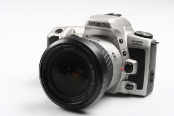 Minolta Dynax 505si mit 28-80mm f/3,5-5,6 - #95908499
