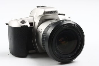 Minolta Dynax 505si mit 28-80mm f/3,5-5,6 - #94902946