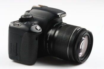 Canon EOS 550D mit EF-S 18-55mm f/3,5-5,6 IS II - #2533352995