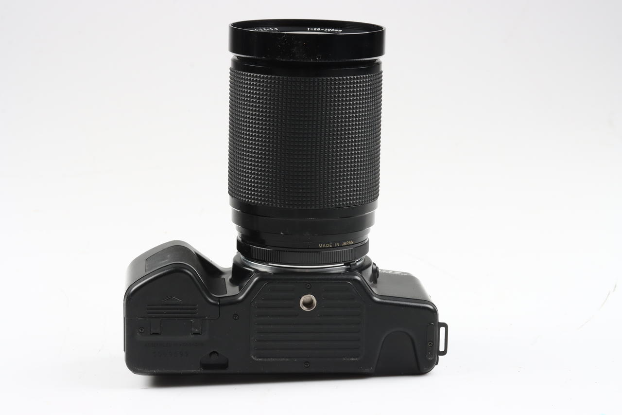 Yashica 107 Multi Program mit Koboron 28-200mm f/3,5-5,3 - #5009099