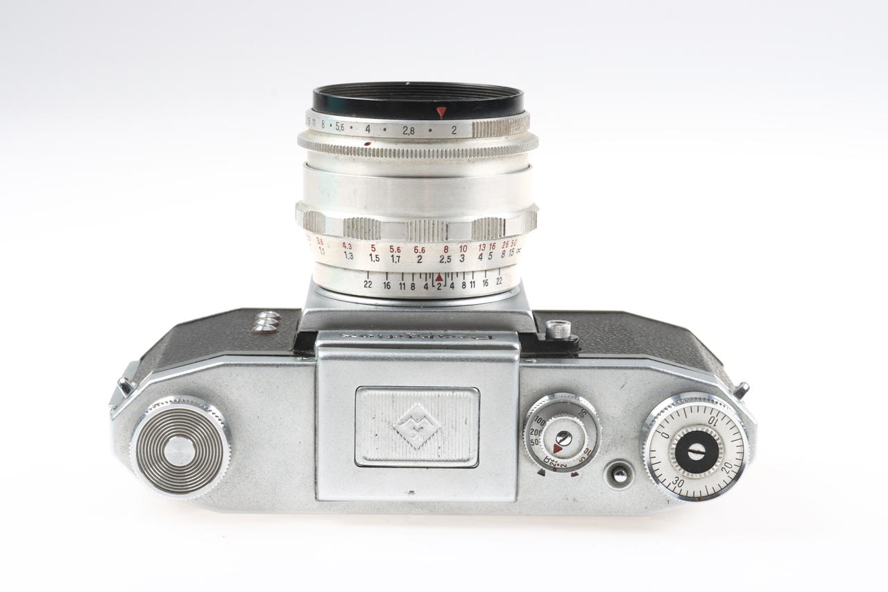 Praktica Praktiflex FX mit Biotar 58mm f/2,8 red T - #3745281