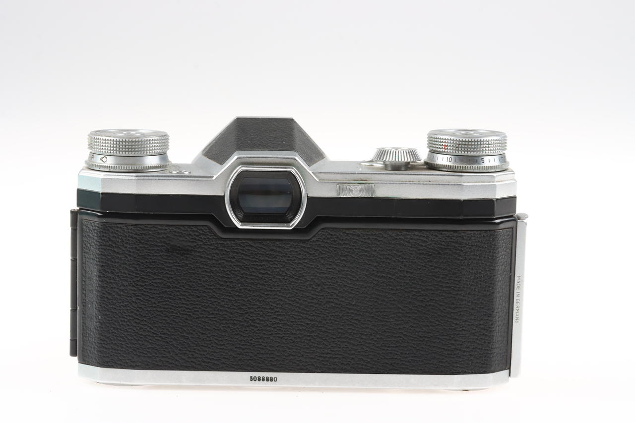 Zeiss Ikon Contax F mit Tessar 50mm f/2,8 - #5088880