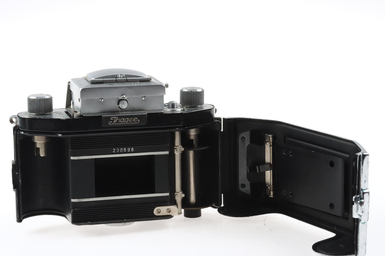 Ihagee EXA Typ 4 mit Tessar 50mm f/2,8 - #230698