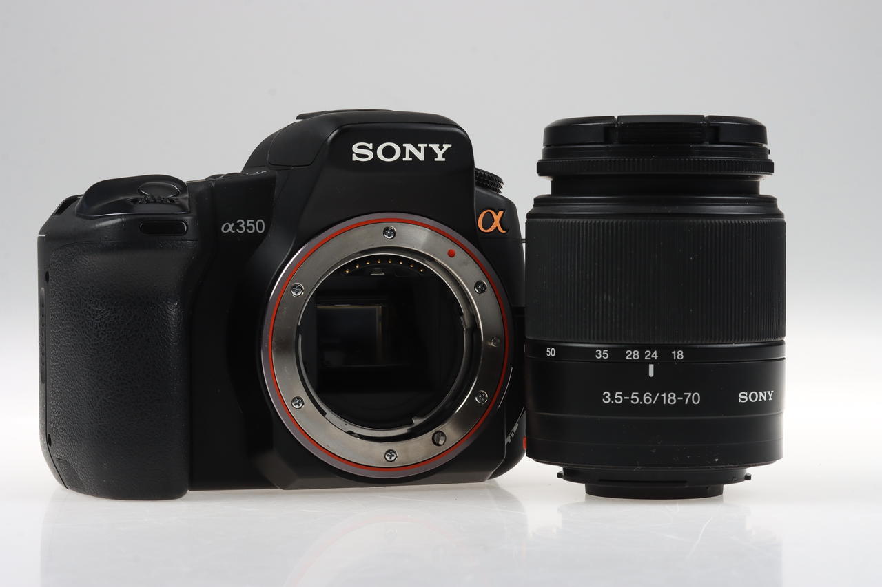 Sony Alpha 350 mit SAM DT 18-55mm f/3,5-5,6 - #2056291