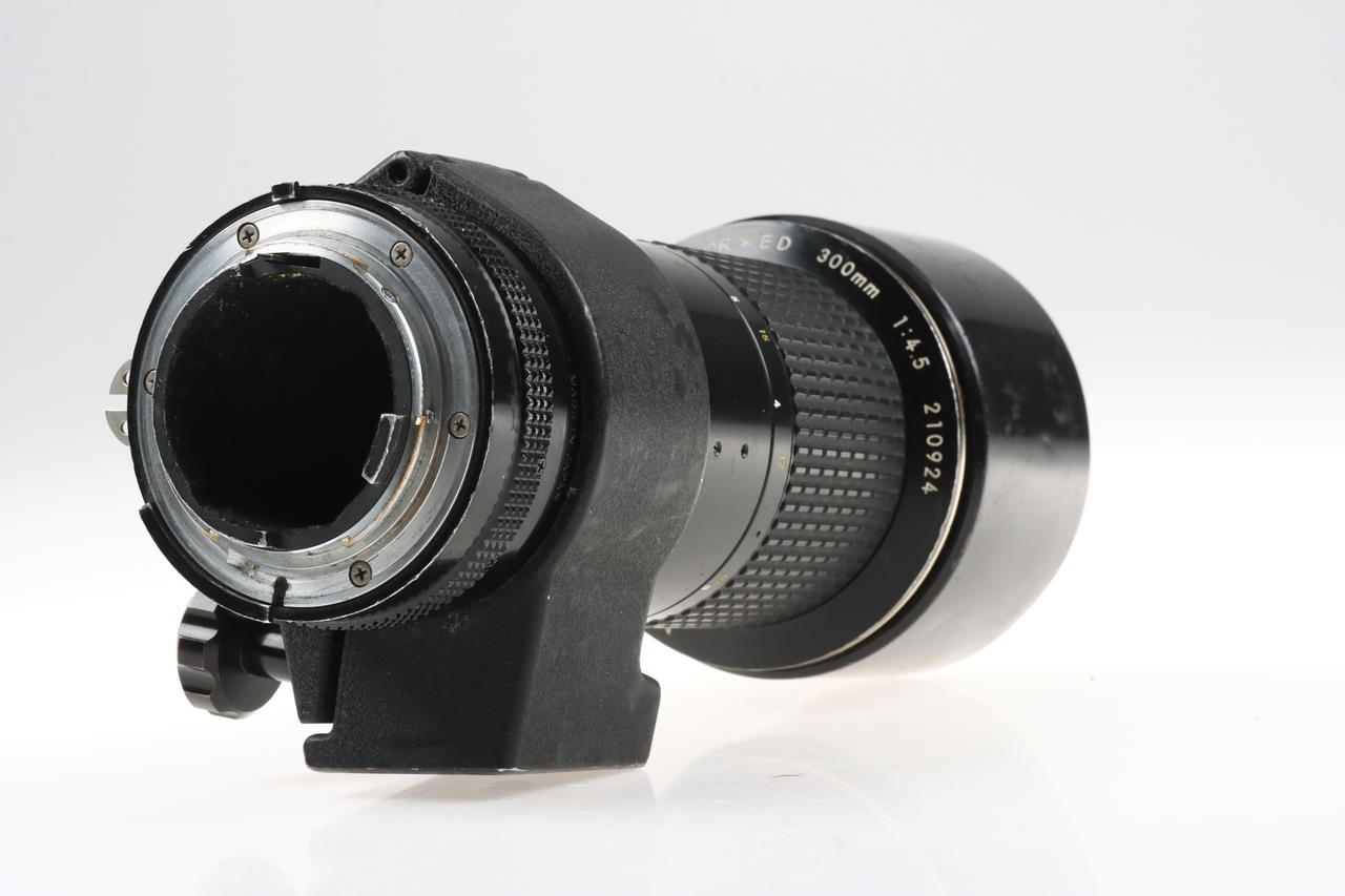 Nikon MF 300mm f/4,5 AI-S ED Nikkor - #210924