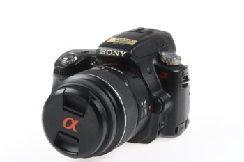 Sony Alpha 33 mit DT 18-55mm f/3,5-5,6 SAM - #5045058