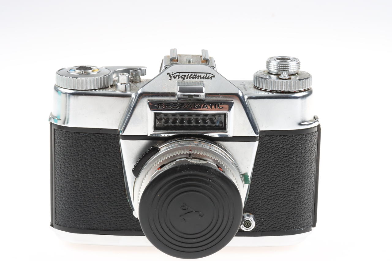 Voigtländer Bessamatic mit Color-Skopar 50mm f/2,8 - #211653