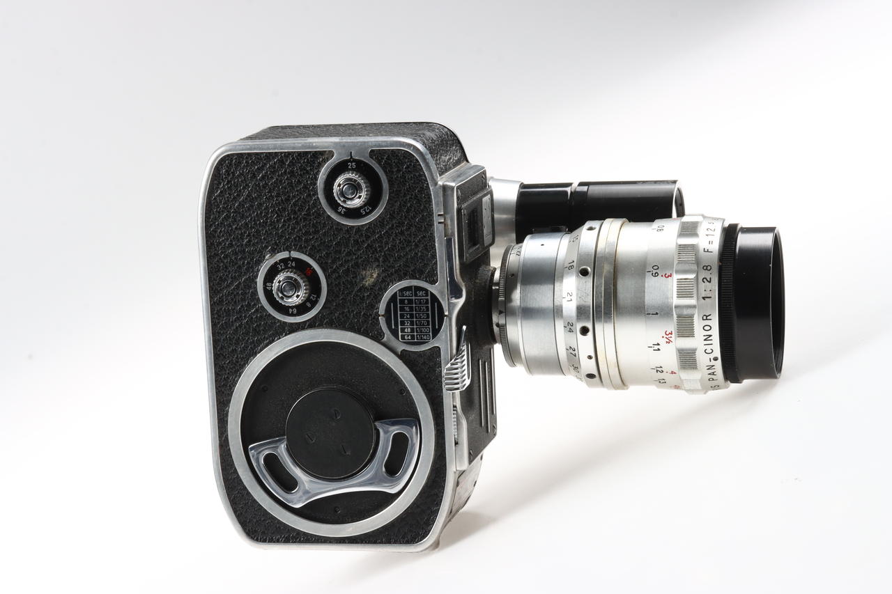 Bolex E 8 mit Som Berthiot Pan Cinor f:2,8 F=12,5 mit Sucher - #1145728
